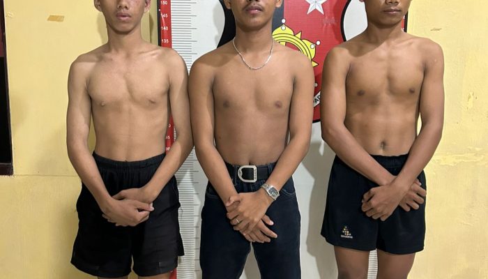 Polsek Walenrang Tangkap Tiga Remaja Pelaku Pemalakan Sopir Truk di Depan Jembatan Timbang Karetan