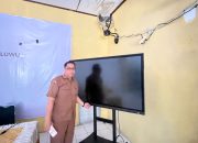 Ratusan Smart TV Dibagikan ke Sekolah, Disdikbud Luwu Dorong Pembelajaran Modern
