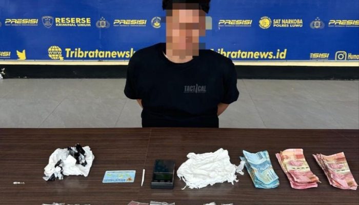 AJ Tak Berkutik, Polres Luwu Amankan Puluhan Sachet Sabu di Kecamatan Bupon