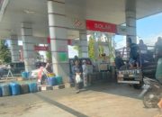 Praktik Ilegal BBM di Walenrang: Nama Oknum TNI dan Polisi Disebut Warga