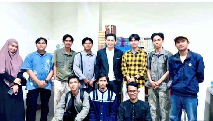 Mahasiswa Tafsir UIN Palopo Siap Berdiskusi, Berjejaring, dan Berkontribusi di Musywil FKMTHI
