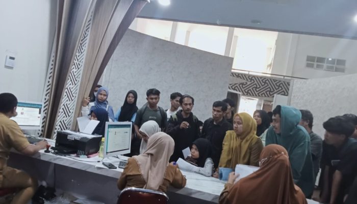Antusiasme Tinggi! Warga Luwu Serbu Disnaker untuk Ikuti Rekrutmen PT Bumi Mineral Sulawesi