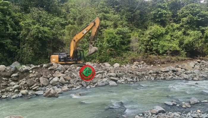 PT BMS Lakukan Normalisasi Sungai, Jembatan Utama Bukit Harapan Kini Lebih Aman Dilintasi