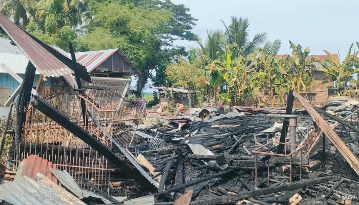 Kebakaran Rumah di Padang Sappa Nyaris Merenggut Nyawa Lansia, Kerugian Capai Rp70 Juta