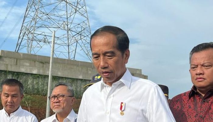 Jokowi: Data Pertahanan Tak Bisa Semua Dibuka Kayak Toko Kelontong