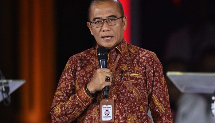 Jokowi Berhentikan Tidak Hormat Ketua KPU Hasyim Asy’ari Buntut Kasus Asusila