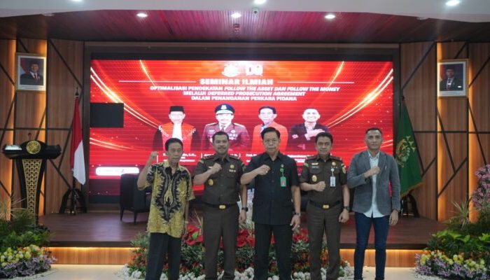 Bahas DPA, Kejati Sulsel Gelar Seminar Soal Pembaruan Hukum