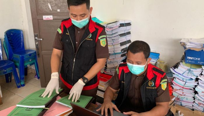 Penyidik Kejari Luwu Sita Dokumen di DPMD Terkait Dugaan Korupsi Aset Desa