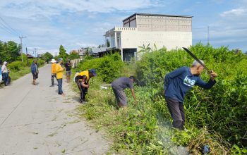 Wujudkan Lingkungan Sehat, Polres Pinrang Laksanakan Kerja Bakti di Fasilitas Publik
