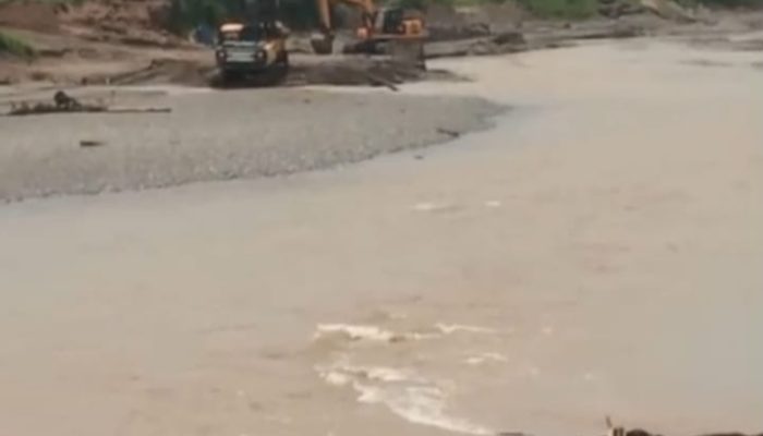 Tambang Diduga Ilegal di Paccerakang Ancam Lingkungan dan Kebun Warga, Aparat Diminta Bertindak